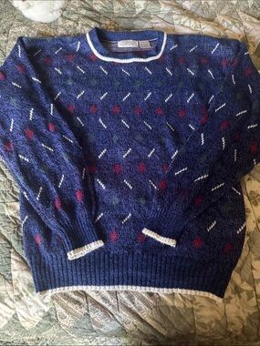 Vintage Van Heusen Navy Crewneck Sweater with Red, White & Green Motif Size XLT